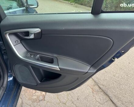 Синий Вольво С60, объемом двигателя 2 л и пробегом 118 тыс. км за 13990 $, фото 16 на Automoto.ua