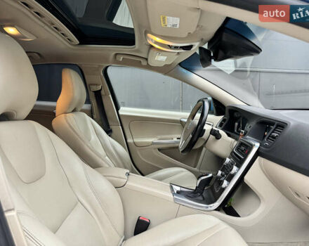 Синій Вольво С60, об'ємом двигуна 2 л та пробігом 164 тис. км за 11950 $, фото 9 на Automoto.ua