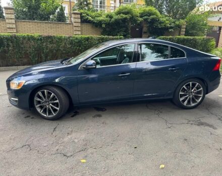 Синий Вольво С60, объемом двигателя 2 л и пробегом 118 тыс. км за 13990 $, фото 6 на Automoto.ua
