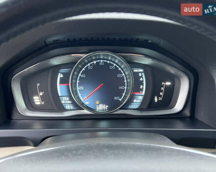 Синий Вольво С60, объемом двигателя 2.5 л и пробегом 206 тыс. км за 9990 $, фото 20 на Automoto.ua