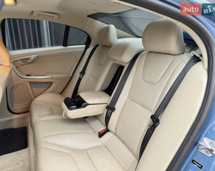 Синій Вольво С60, об'ємом двигуна 2 л та пробігом 164 тис. км за 11950 $, фото 20 на Automoto.ua