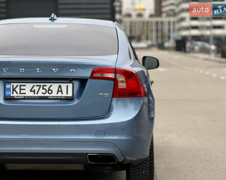 Синій Вольво С60, об'ємом двигуна 2 л та пробігом 164 тис. км за 11950 $, фото 3 на Automoto.ua