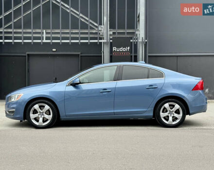 Синій Вольво С60, об'ємом двигуна 2 л та пробігом 164 тис. км за 11950 $, фото 5 на Automoto.ua