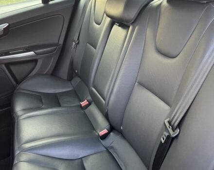 Синий Вольво С60, объемом двигателя 2 л и пробегом 229 тыс. км за 13300 $, фото 6 на Automoto.ua