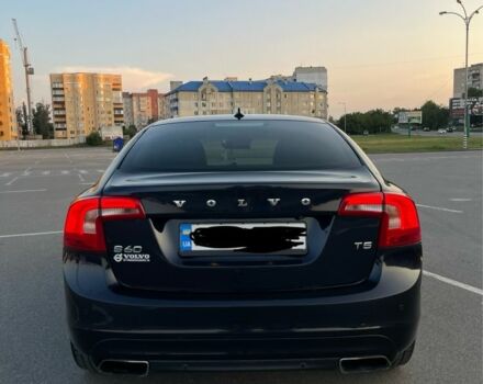 Синий Вольво С60, объемом двигателя 2 л и пробегом 220 тыс. км за 315 $, фото 2 на Automoto.ua