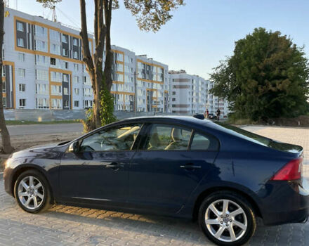 Синий Вольво С60, объемом двигателя 2 л и пробегом 107 тыс. км за 12000 $, фото 1 на Automoto.ua
