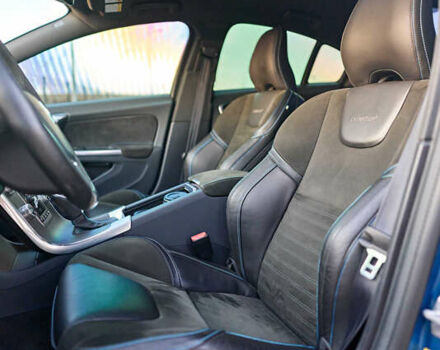 Синий Вольво С60, объемом двигателя 1.97 л и пробегом 62 тыс. км за 24800 $, фото 40 на Automoto.ua