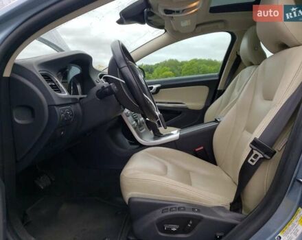 Синий Вольво С60, объемом двигателя 1.97 л и пробегом 100 тыс. км за 2900 $, фото 6 на Automoto.ua