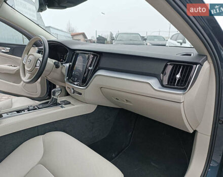 Синий Вольво С60, объемом двигателя 2 л и пробегом 92 тыс. км за 17000 $, фото 43 на Automoto.ua