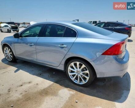 Синий Вольво С60, объемом двигателя 2 л и пробегом 96 тыс. км за 3000 $, фото 1 на Automoto.ua