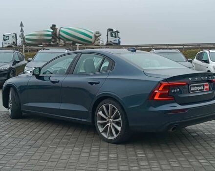 Синий Вольво С60, объемом двигателя 2 л и пробегом 92 тыс. км за 17000 $, фото 5 на Automoto.ua