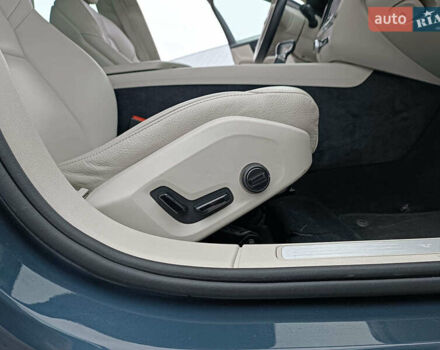 Синий Вольво С60, объемом двигателя 2 л и пробегом 92 тыс. км за 17000 $, фото 42 на Automoto.ua