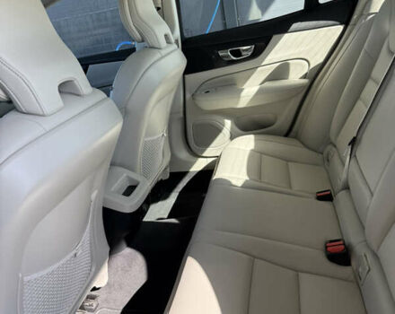 Вольво С60 2018 в Золочев на Automoto.ua Синий Вольво С60, объемом двигателя 1.97 л и пробегом 92 тыс. км за 20000 $, фото 15 на Automoto.ua