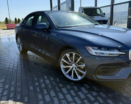 Вольво С60 2018 в Золочев на Automoto.ua Синий Вольво С60, объемом двигателя 1.97 л и пробегом 92 тыс. км за 20000 $, фото 2 на Automoto.ua