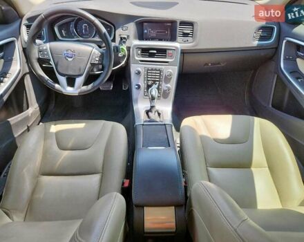 Синий Вольво С60, объемом двигателя 2 л и пробегом 96 тыс. км за 3000 $, фото 7 на Automoto.ua