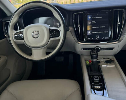 Вольво С60 2018 в Золочев на Automoto.ua Синий Вольво С60, объемом двигателя 1.97 л и пробегом 92 тыс. км за 20000 $, фото 11 на Automoto.ua