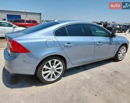 Синий Вольво С60, объемом двигателя 2 л и пробегом 96 тыс. км за 3000 $, фото 2 на Automoto.ua