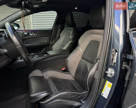 Синій Вольво С60, об'ємом двигуна 2 л та пробігом 58 тис. км за 31500 $, фото 32 на Automoto.ua