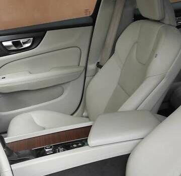 Синій Вольво С60, об'ємом двигуна 1.97 л та пробігом 102 тис. км за 18600 $, фото 13 на Automoto.ua