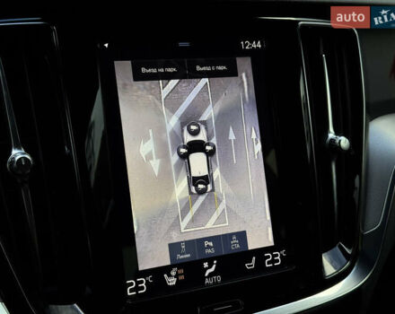 Синій Вольво С60, об'ємом двигуна 2 л та пробігом 58 тис. км за 31500 $, фото 22 на Automoto.ua