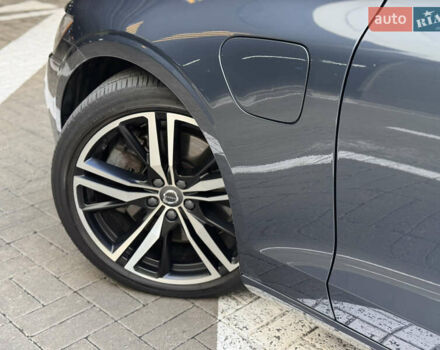 Синій Вольво С60, об'ємом двигуна 2 л та пробігом 58 тис. км за 31500 $, фото 12 на Automoto.ua