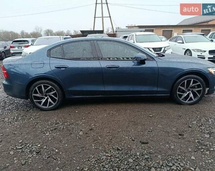 Синий Вольво С60, объемом двигателя 2 л и пробегом 165 тыс. км за 16900 $, фото 3 на Automoto.ua