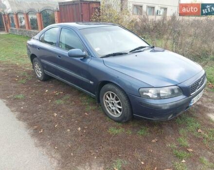 Синій Вольво С60, об'ємом двигуна 2.4 л та пробігом 305 тис. км за 4200 $, фото 1 на Automoto.ua