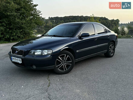 Вольво С60 2003 в Бердичеве на Automoto.ua Синий Вольво С60, объемом двигателя 2.4 л и пробегом 220 тыс. км за 4300 $, фото 1 на Automoto.ua