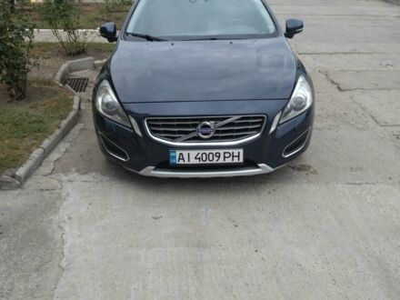Синій Вольво С60, об'ємом двигуна 2 л та пробігом 260 тис. км за 9000 $, фото 1 на Automoto.ua