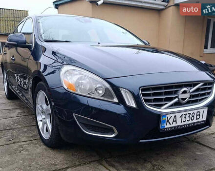 Синій Вольво С60, об'ємом двигуна 2.5 л та пробігом 225 тис. км за 8950 $, фото 1 на Automoto.ua