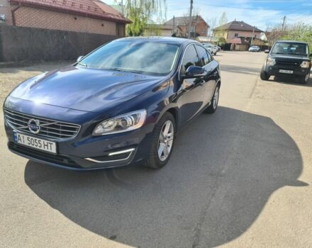 Синий Вольво С60, объемом двигателя 2.5 л и пробегом 255 тыс. км за 13000 $, фото 1 на Automoto.ua