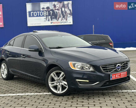 Синий Вольво С60, объемом двигателя 2.5 л и пробегом 206 тыс. км за 11500 $, фото 1 на Automoto.ua