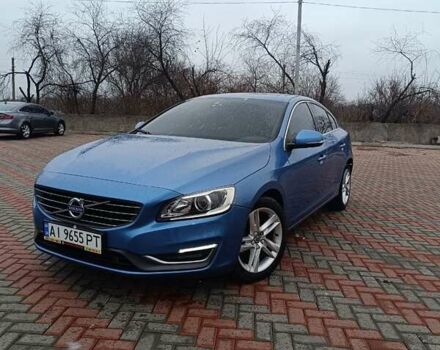 Синий Вольво С60, объемом двигателя 2 л и пробегом 225 тыс. км за 15400 $, фото 1 на Automoto.ua