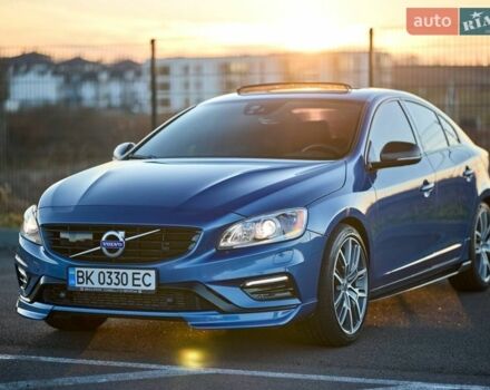 Синий Вольво С60, объемом двигателя 1.97 л и пробегом 63 тыс. км за 24700 $, фото 1 на Automoto.ua
