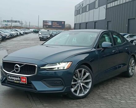 Синий Вольво С60, объемом двигателя 2 л и пробегом 92 тыс. км за 17000 $, фото 1 на Automoto.ua