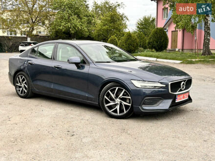 Вольво С60 2019 в Ровно на Automoto.ua Синий Вольво С60, объемом двигателя 1.97 л и пробегом 107 тыс. км за 19500 $, фото 1 на Automoto.ua