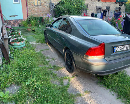 Зелений Вольво С60, об'ємом двигуна 2.4 л та пробігом 250 тис. км за 3399 $, фото 6 на Automoto.ua