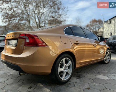 Оранжевый Вольво С60, объемом двигателя 2 л и пробегом 161 тыс. км за 7900 $, фото 21 на Automoto.ua