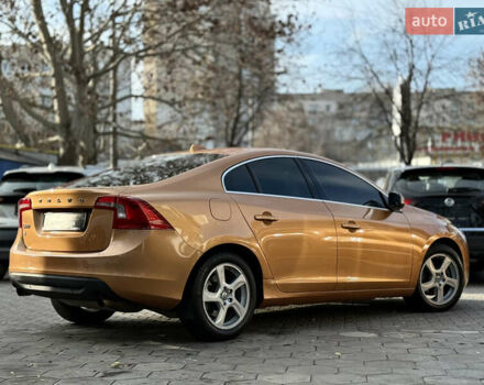 Оранжевый Вольво С60, объемом двигателя 2 л и пробегом 161 тыс. км за 7900 $, фото 25 на Automoto.ua