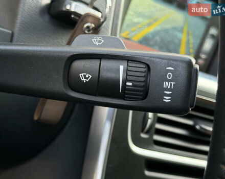 Оранжевый Вольво С60, объемом двигателя 2 л и пробегом 161 тыс. км за 7900 $, фото 57 на Automoto.ua