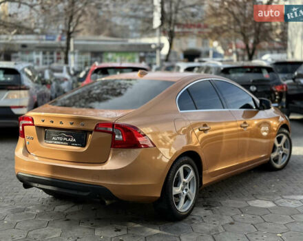 Оранжевый Вольво С60, объемом двигателя 2 л и пробегом 161 тыс. км за 7900 $, фото 22 на Automoto.ua