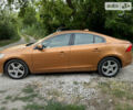 Оранжевый Вольво С60, объемом двигателя 2.52 л и пробегом 110 тыс. км за 10999 $, фото 4 на Automoto.ua