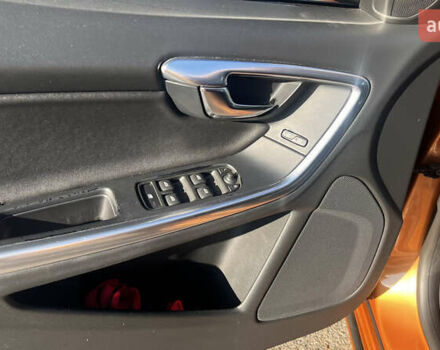 Вольво С60 2011 в Киеве на Automoto.ua Оранжевый Вольво С60, объемом двигателя 2 л и пробегом 271 тыс. км за 8300 $, фото 11 на Automoto.ua