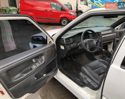 Белый Вольво С70, объемом двигателя 2.3 л и пробегом 320 тыс. км за 3299 $, фото 9 на Automoto.ua