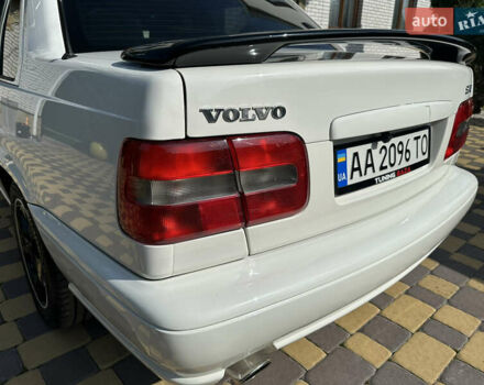 Белый Вольво С70, объемом двигателя 2.44 л и пробегом 371 тыс. км за 4199 $, фото 7 на Automoto.ua