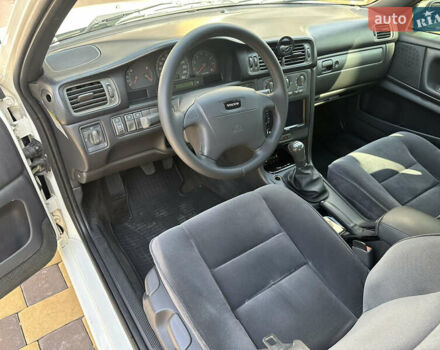 Белый Вольво С70, объемом двигателя 2.44 л и пробегом 371 тыс. км за 4199 $, фото 25 на Automoto.ua