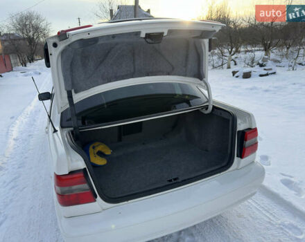 Білий Вольво S70, об'ємом двигуна 2.44 л та пробігом 374 тис. км за 3499 $, фото 18 на Automoto.ua