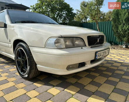 Белый Вольво С70, объемом двигателя 2.44 л и пробегом 371 тыс. км за 4199 $, фото 12 на Automoto.ua