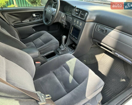 Белый Вольво С70, объемом двигателя 2.44 л и пробегом 371 тыс. км за 4199 $, фото 13 на Automoto.ua