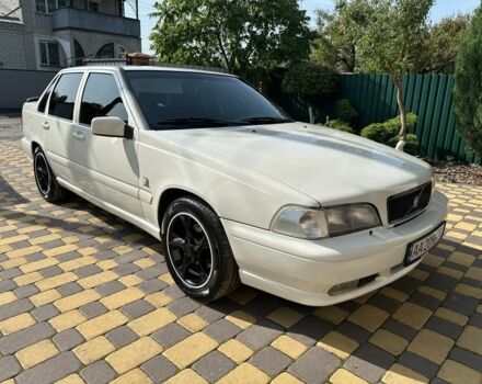 Белый Вольво С70, объемом двигателя 2.4 л и пробегом 300 тыс. км за 4499 $, фото 10 на Automoto.ua